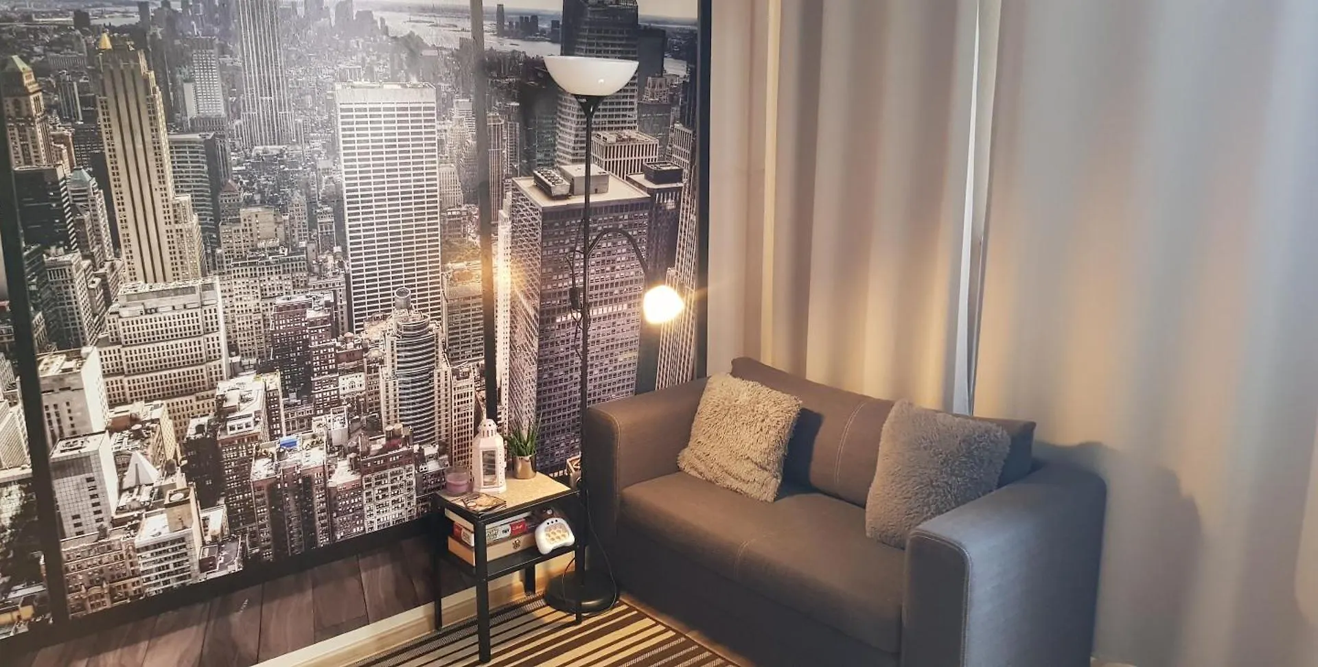 Mieszkanie Jednopokojowe, Ul Dworcowa, Centrum, Parking Gratis!!! Wroclaw Apartment